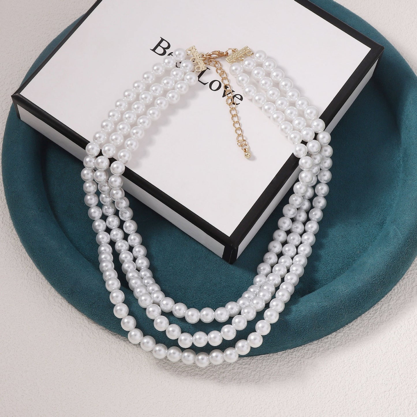 Vintage Handmade Pearl Necklace