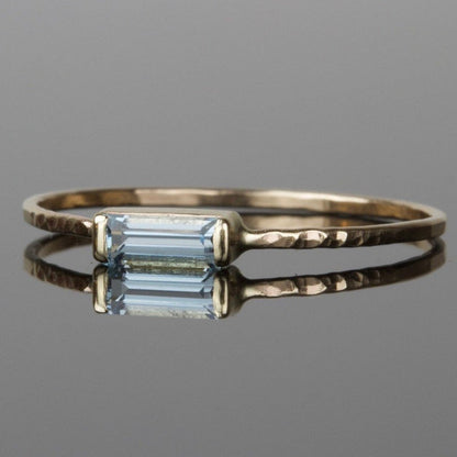Charming Gold Ring for Any Occasion