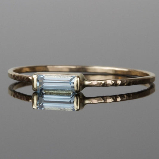 Charming Gold Ring for Any Occasion