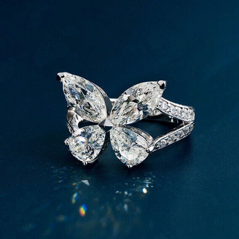 Beautiful Set with Unique Style