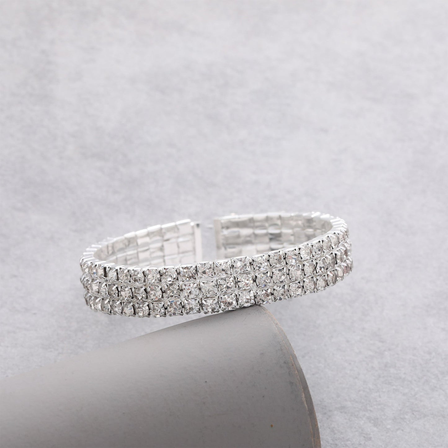 Beautiful Bracelet with Unique Style