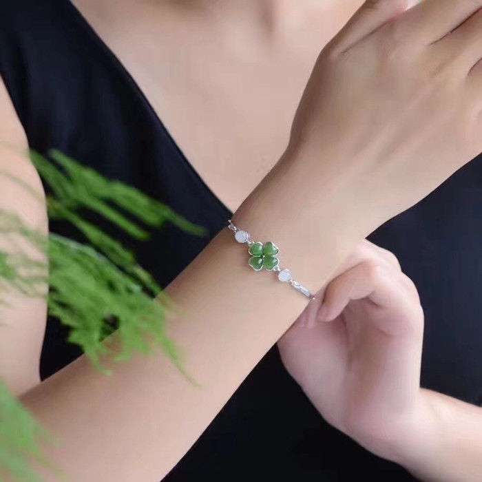 Romantic Bracelet for Special Moments
