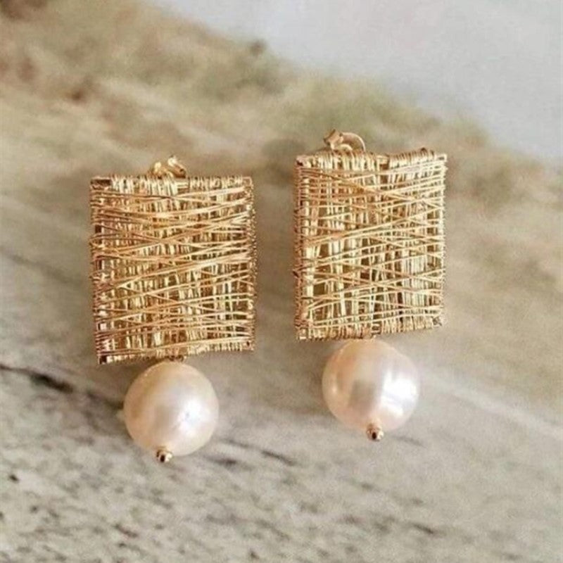 Beautiful Pearl Earring with Unique Style