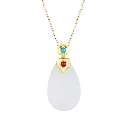 Beautiful Gold Necklace with Unique Style
