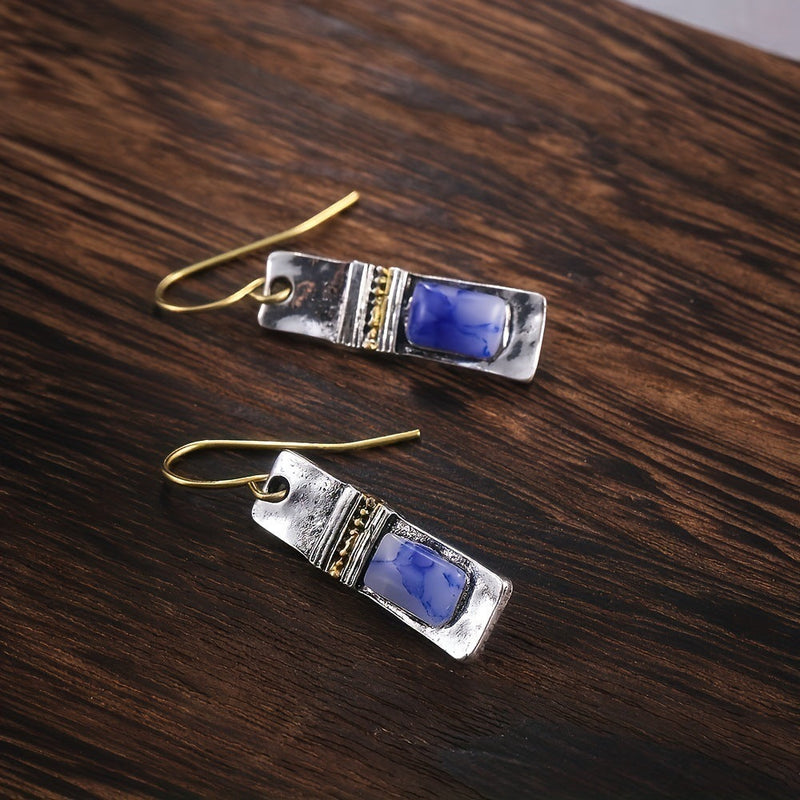 Romantic Silver Earring for Special Moments