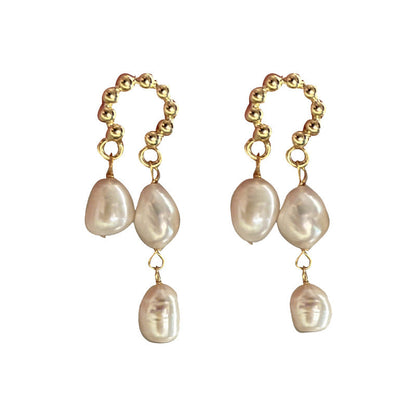 Stunning Pearl Earring for Daily Wear