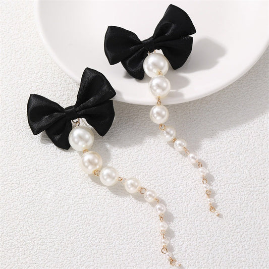 Delicate Artisan Pearl Earring
