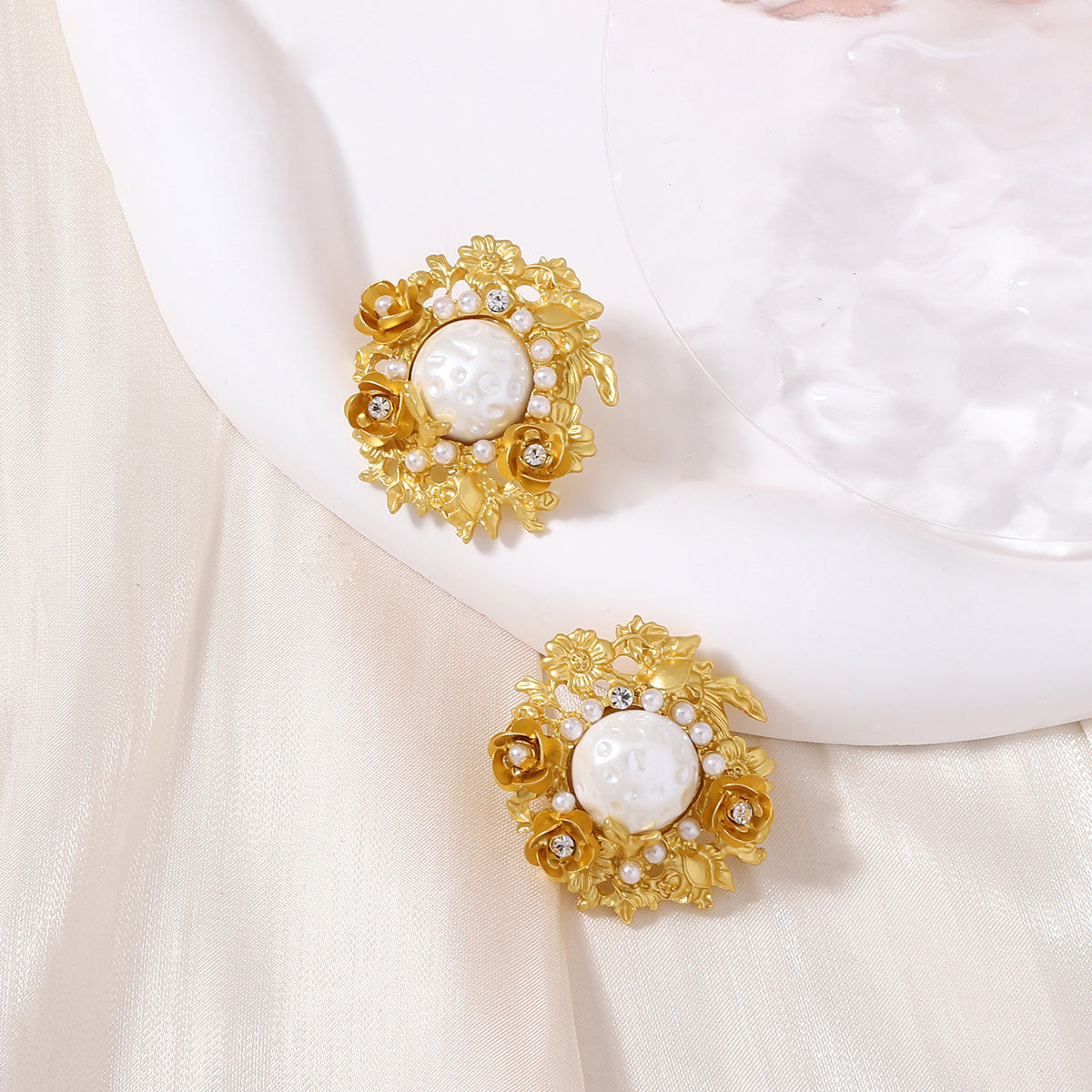 Elegant Pearl Earring for Every Occasion
