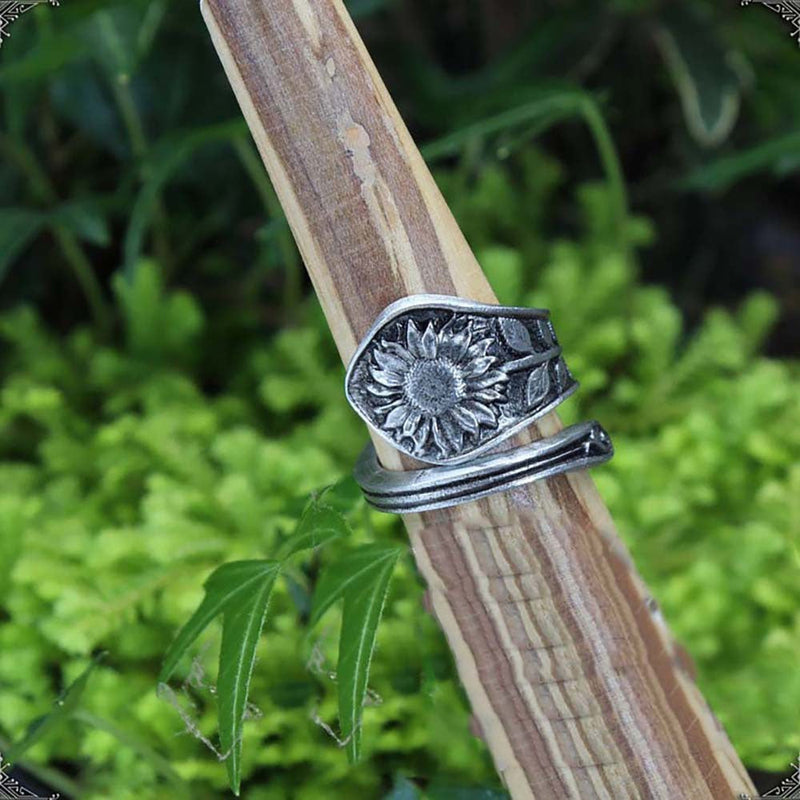 Stunning Ring for Daily Wear