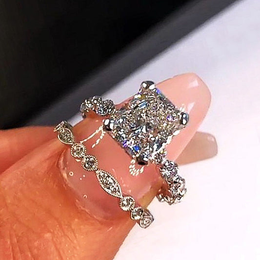 Stunning Set for Daily Wear