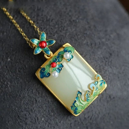 Charming Necklace for Any Occasion