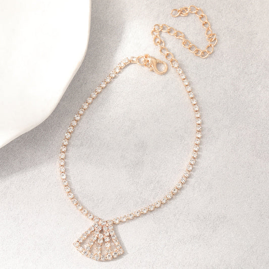 Romantic Gold Anklet for Special Moments