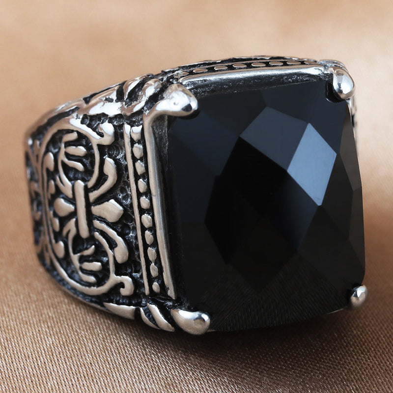 Classic Ring with Timeless Appeal