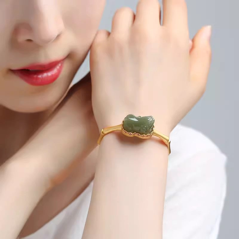 Elegant Gold Bracelet for Every Occasion
