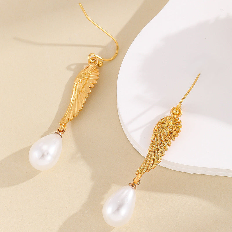 Delicate Artisan Gold Earring
