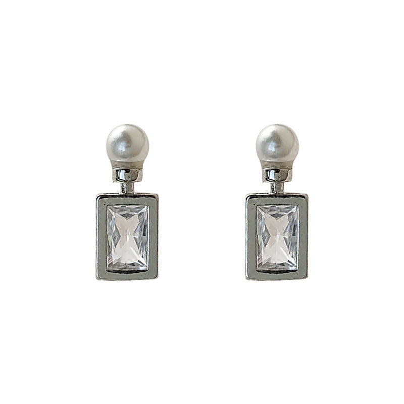 Elegant Pearl Earring for Every Occasion