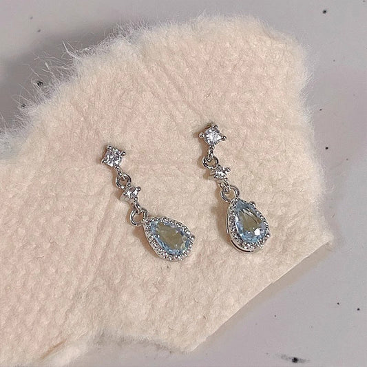 Romantic Earring for Special Moments