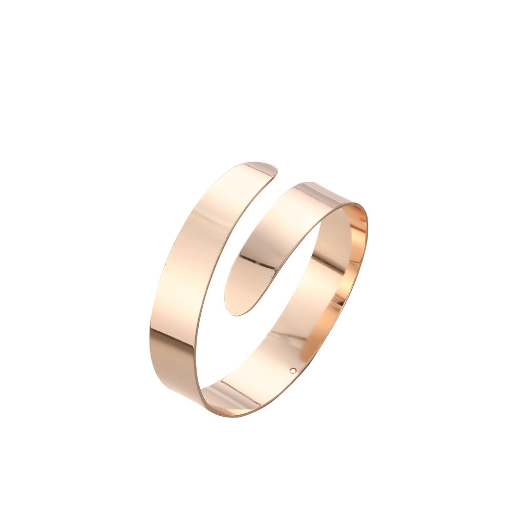 Elegant Gold Bracelet for Every Occasion