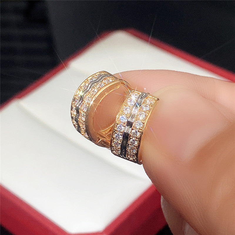 Beautiful Earring with Unique Style