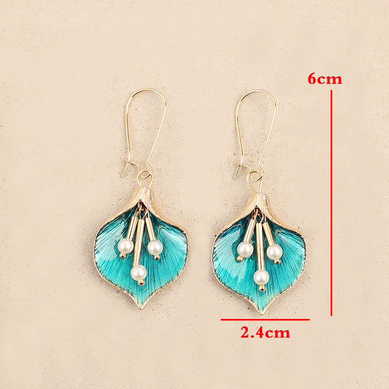 Delicate Artisan Pearl Earring