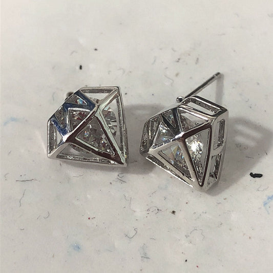 Elegant Earring for Every Occasion