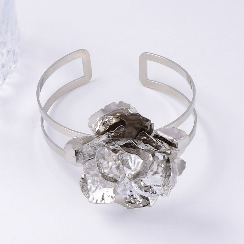 Romantic Bracelet for Special Moments