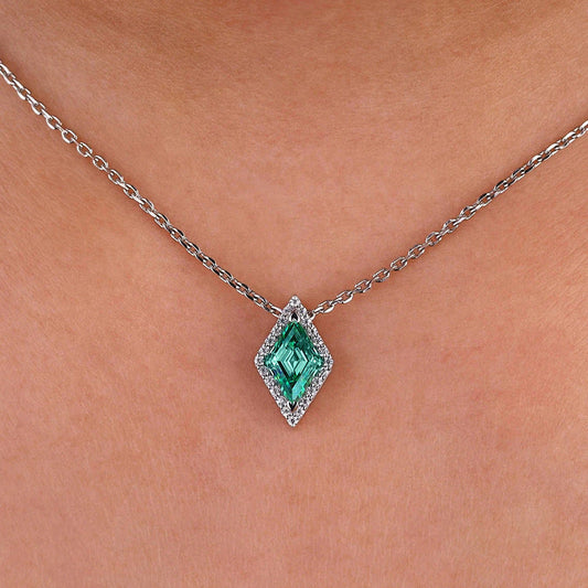 Romantic Necklace for Special Moments