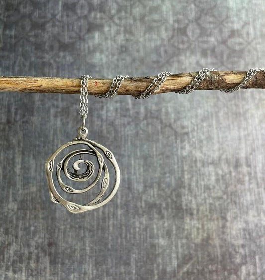 Classic Necklace with Timeless Appeal