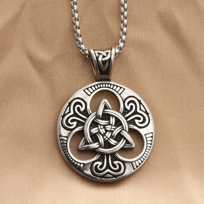 Elegant Pendant for Every Occasion