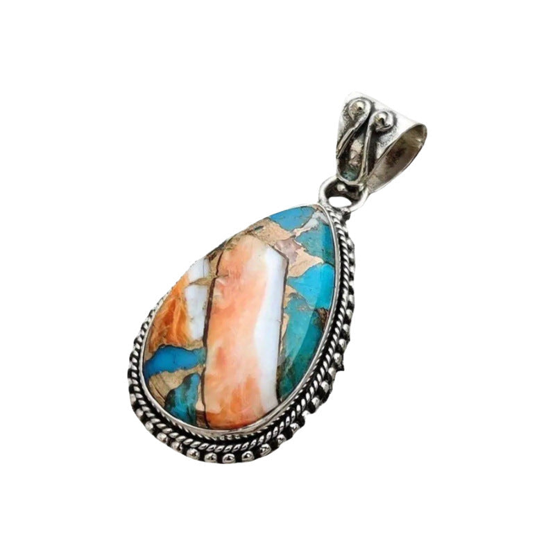 Charming Pendant for Any Occasion