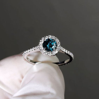 Beautiful Ring with Unique Style