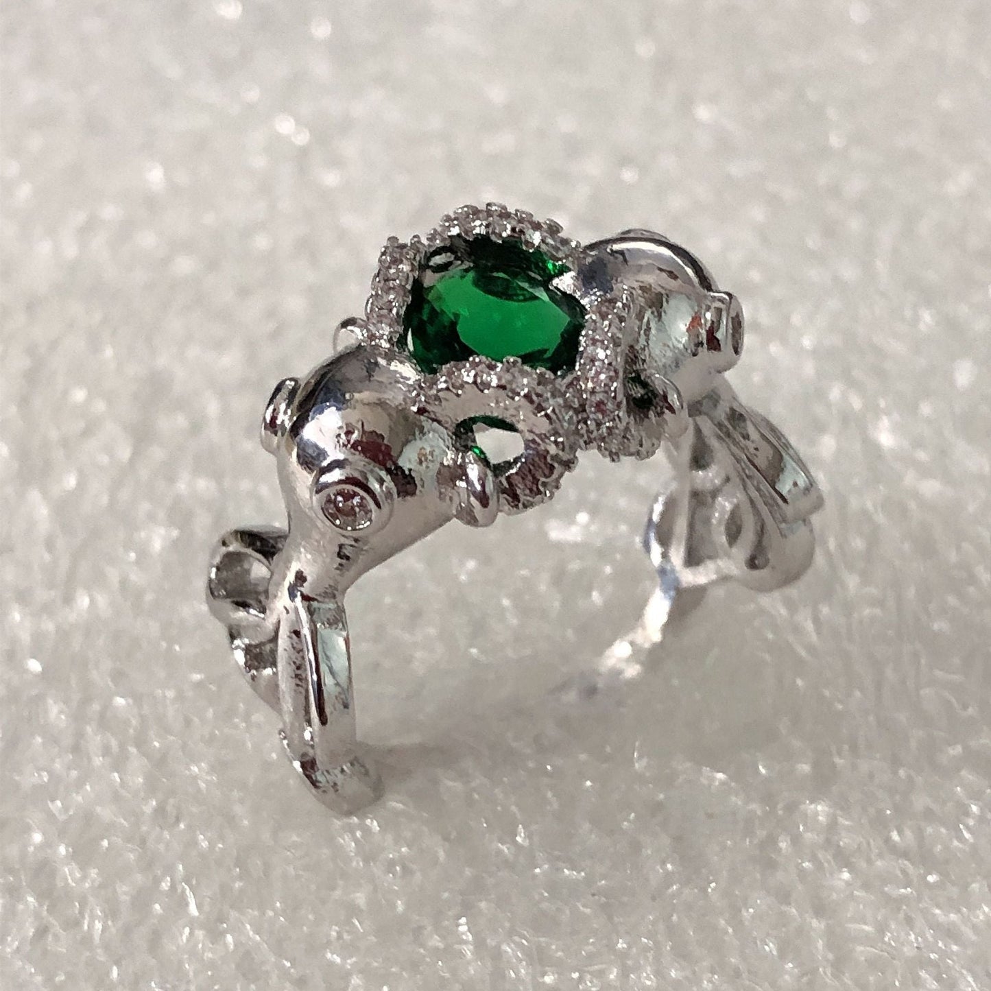 Elegant Ring for Every Occasion