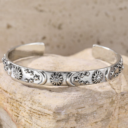 Romantic Bracelet for Special Moments