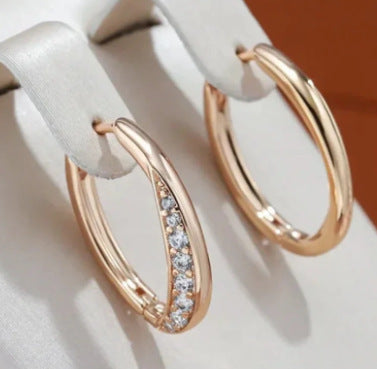 Vintage Handmade Gold Earring