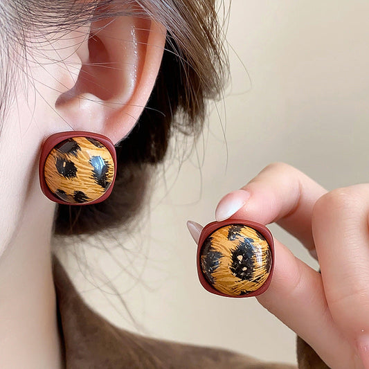 Vintage Handmade Earring