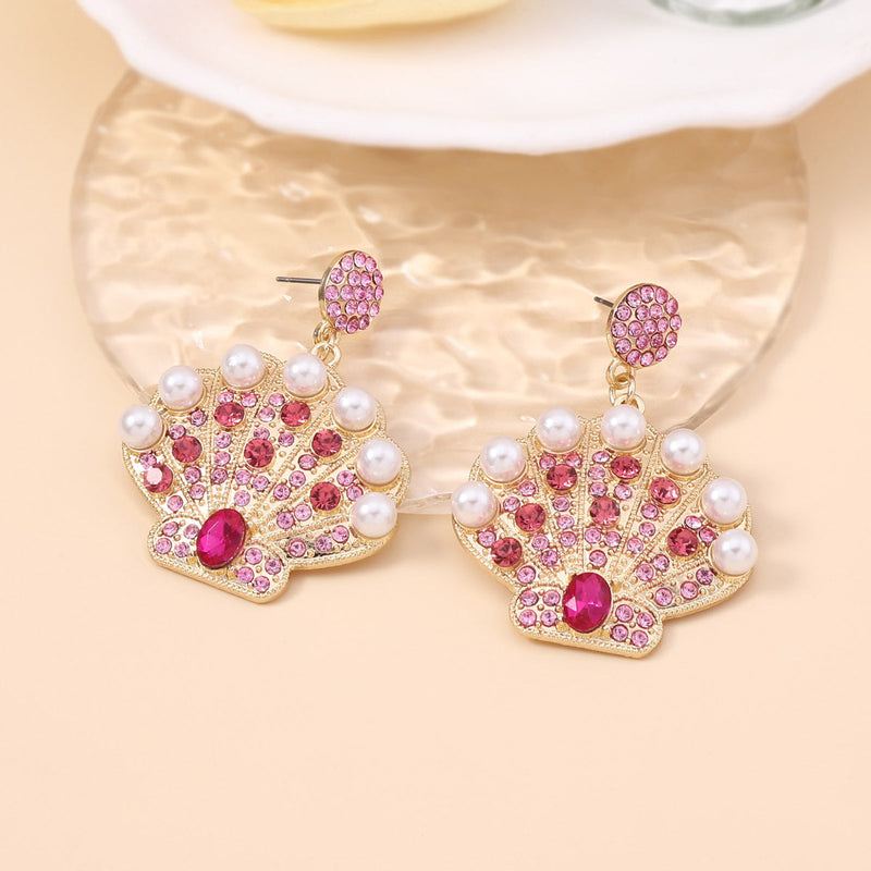 Classic Pearl Earring with Timeless Appeal