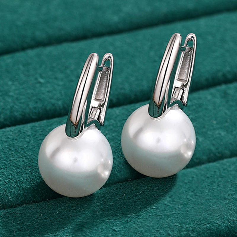 Delicate Artisan Pearl Earring
