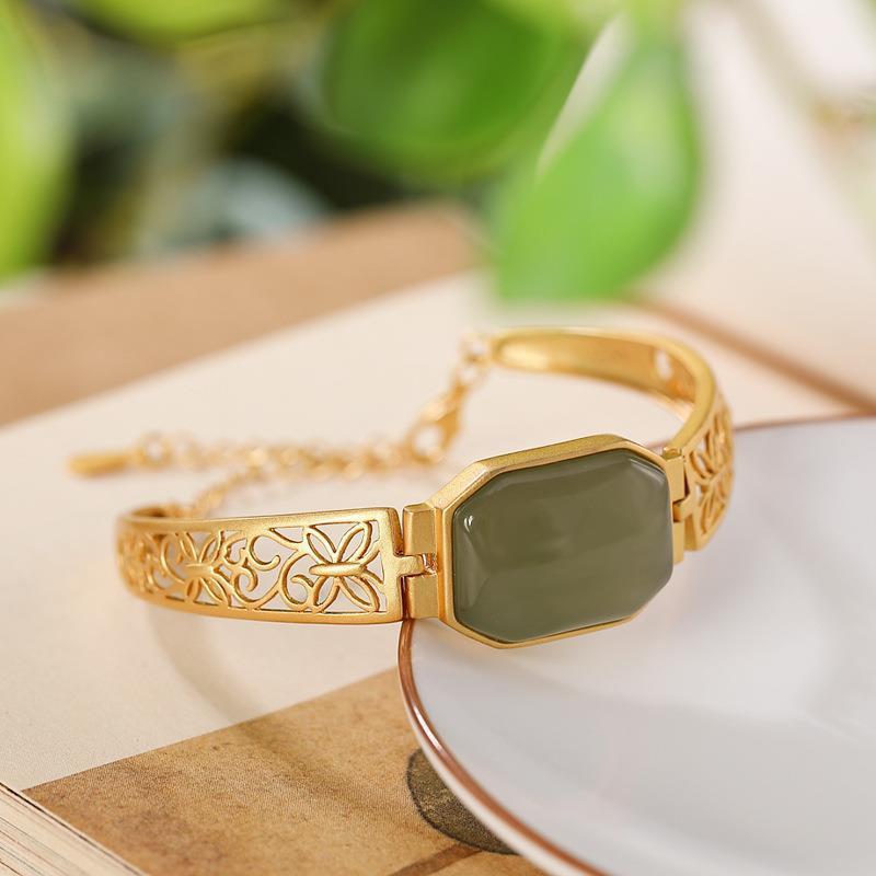 Elegant Gold Bracelet for Every Occasion