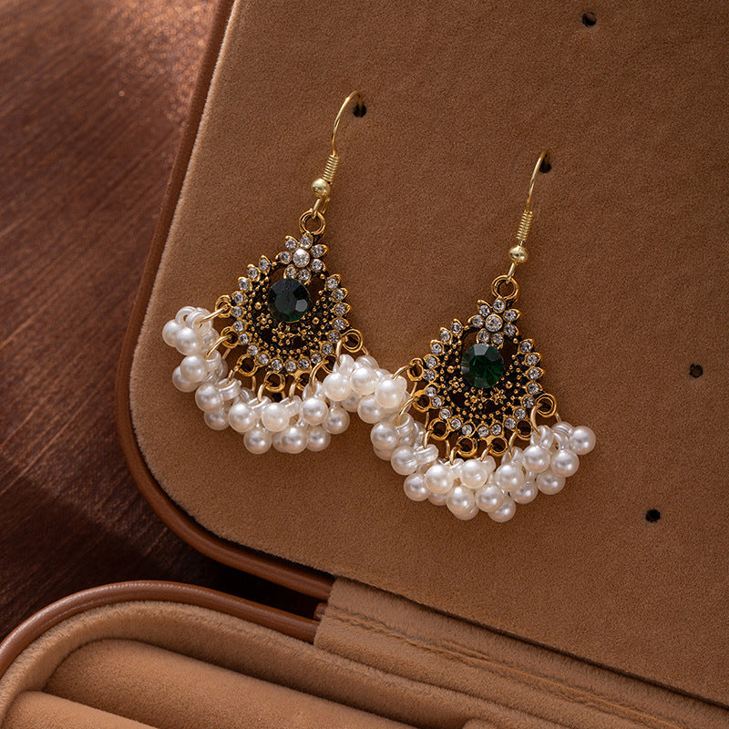 Stunning Pearl Earring for Daily Wear
