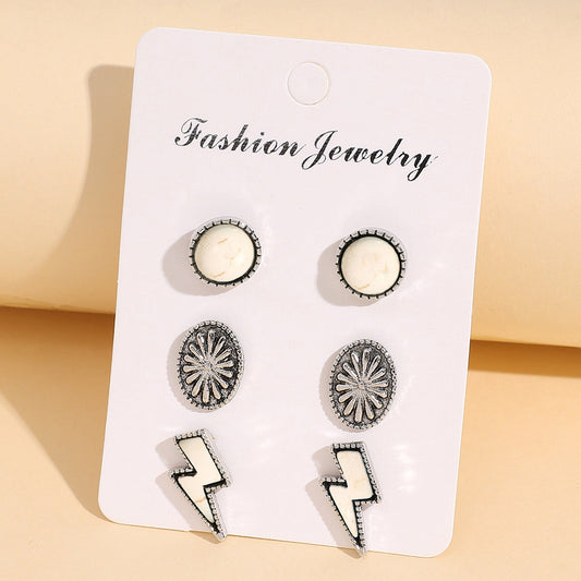 Classic Set with Timeless Appeal