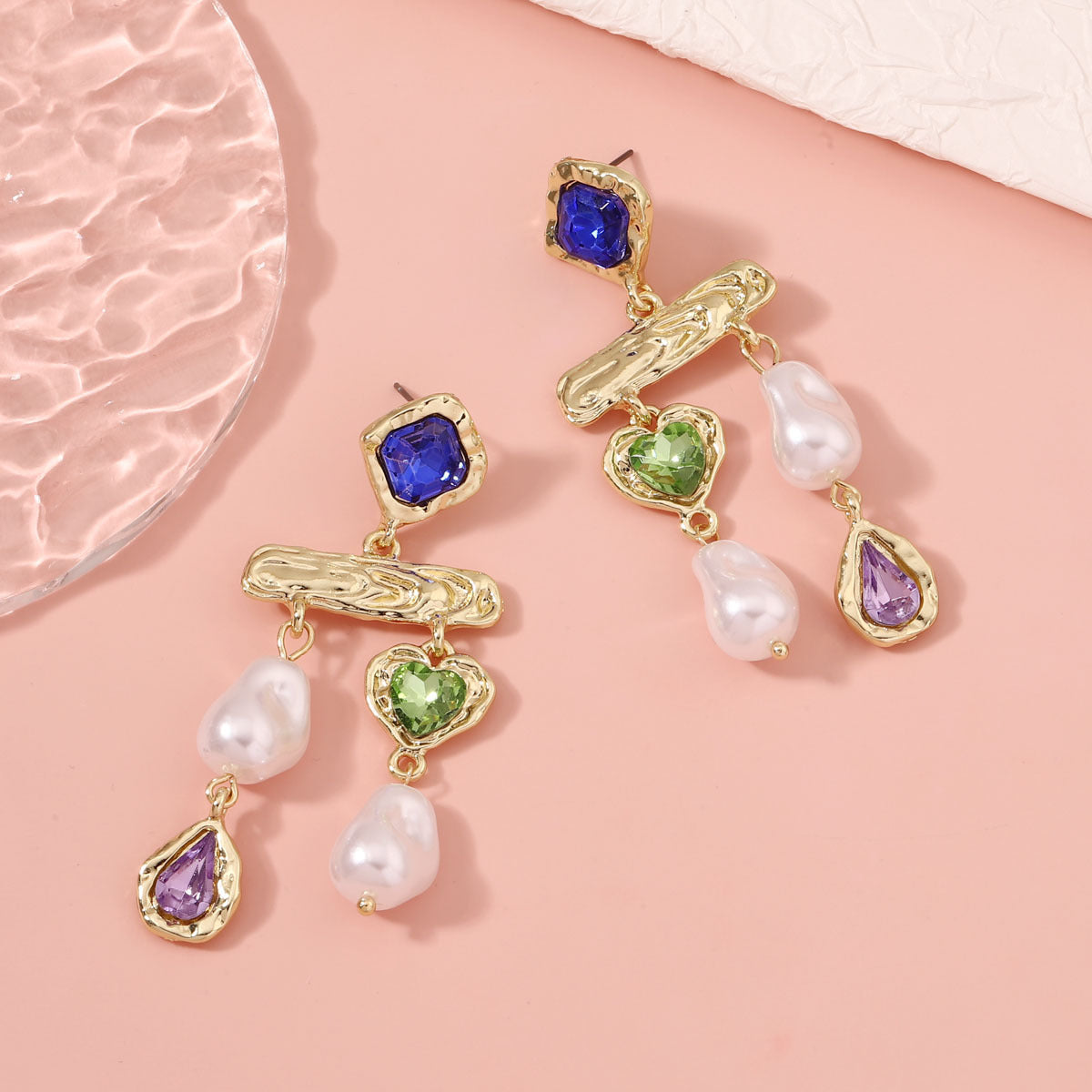 Beautiful Pearl Earring with Unique Style