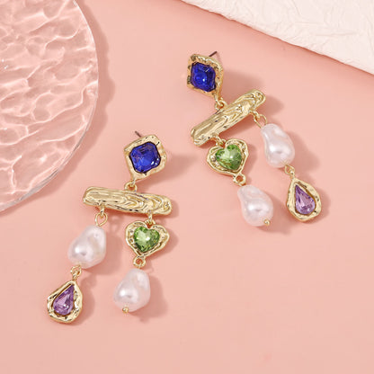 Beautiful Pearl Earring with Unique Style