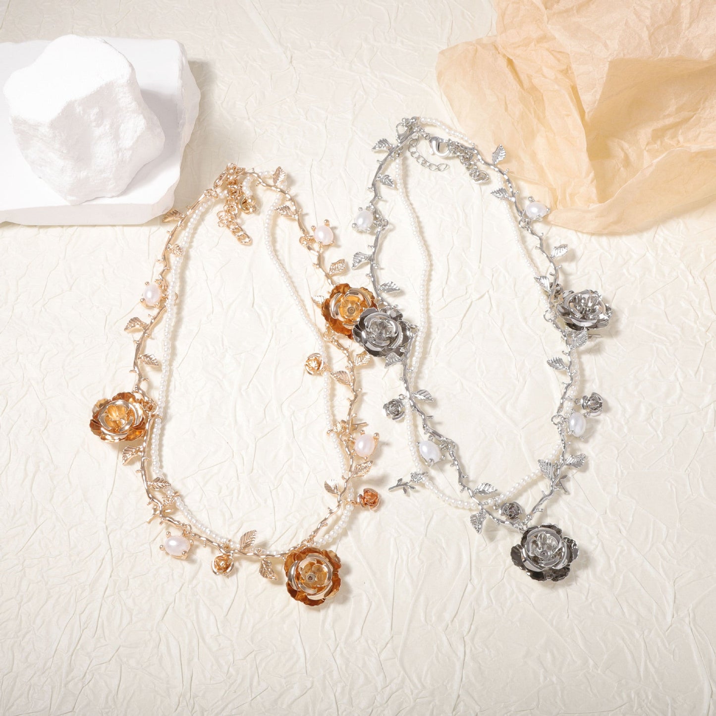 Beautiful Pearl Chain with Unique Style