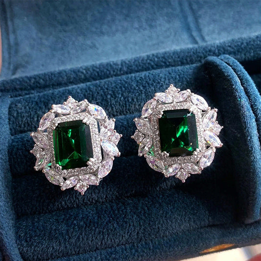 Classic Earring with Timeless Appeal