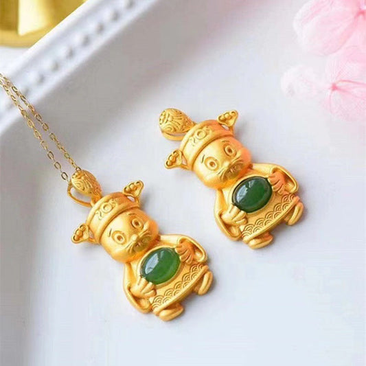 Charming Gold Necklace for Any Occasion