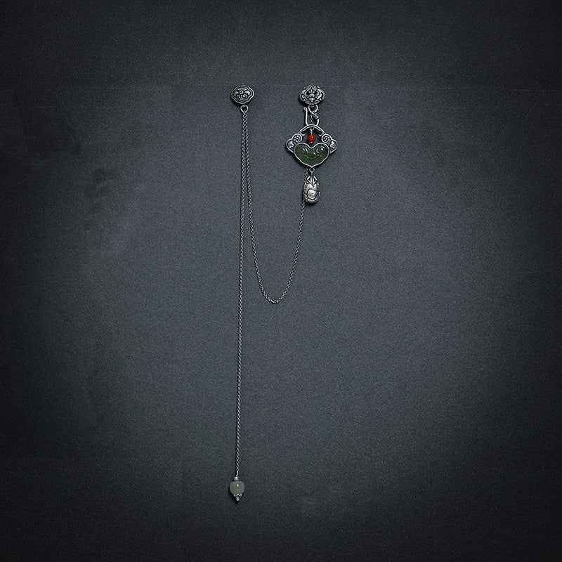 Charming Silver Pendant for Any Occasion