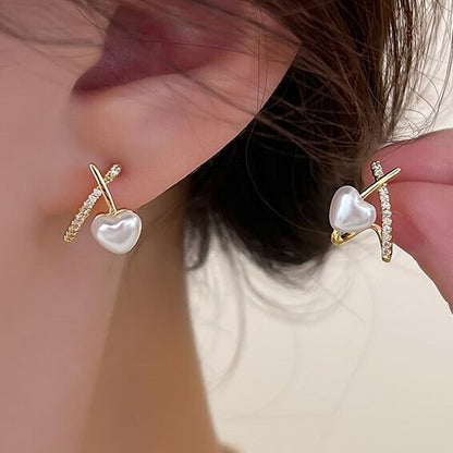 Romantic Pearl Earring for Special Moments