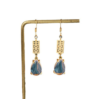 Classic Silver Earring with Timeless Appeal