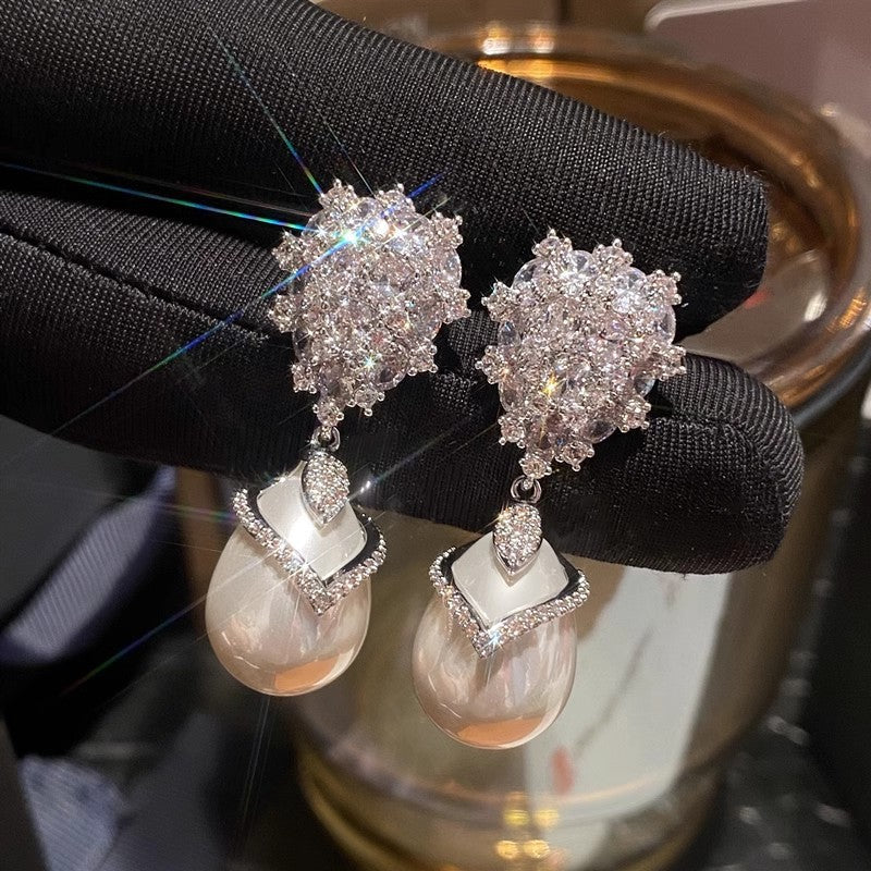 Elegant Pearl Earring for Every Occasion