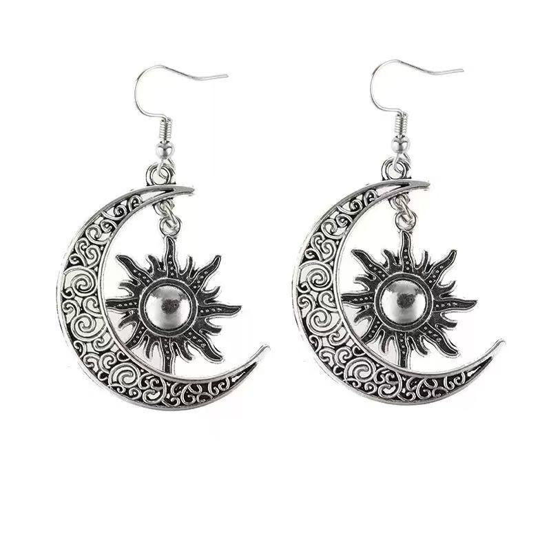 Vintage Handmade Earring